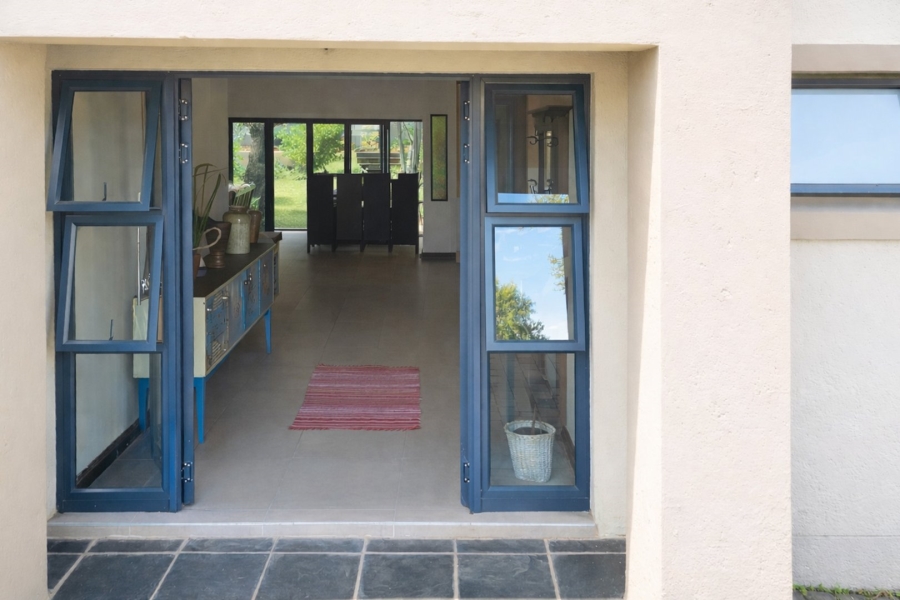 5 Bedroom Property for Sale in Xanadu Eco Park North West